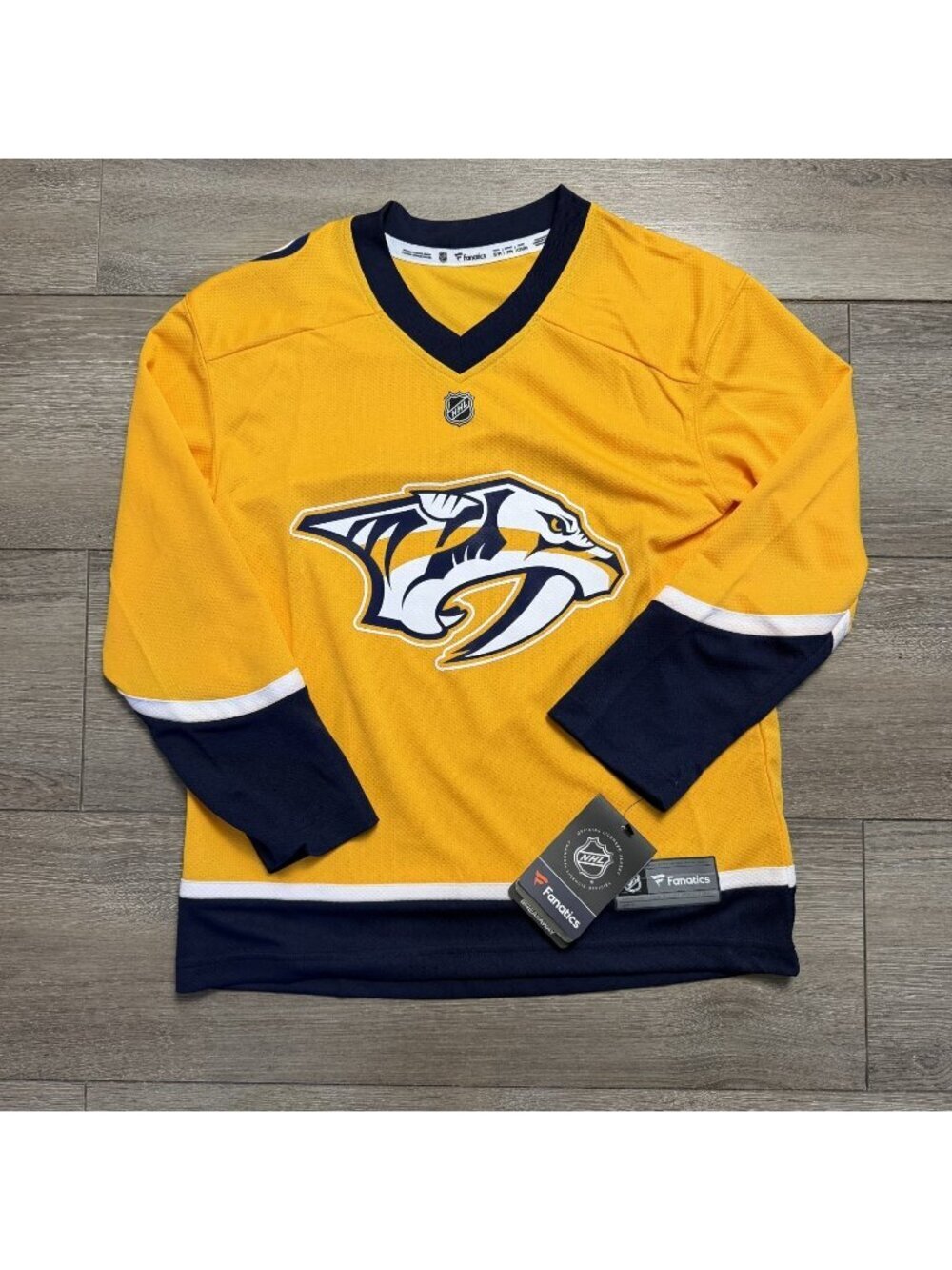 Nashville Predators Youth S/M Jersey Fanatics NWT NHL Hockey